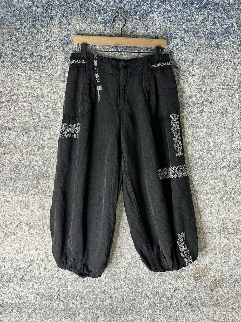Anthropologie Pants Womens Small Black Embroidered Harem Crop Elastic Waist